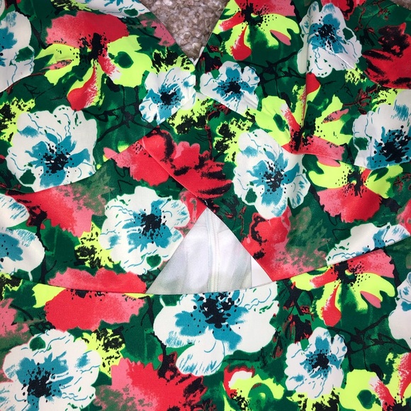 Love Riche Multi-Colour Dress - Picture 2 of 4